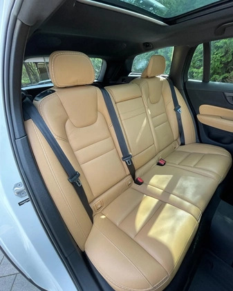 Volvo V60 Cross Country cena 122000 przebieg: 87237, rok produkcji 2019 z Białystok małe 781